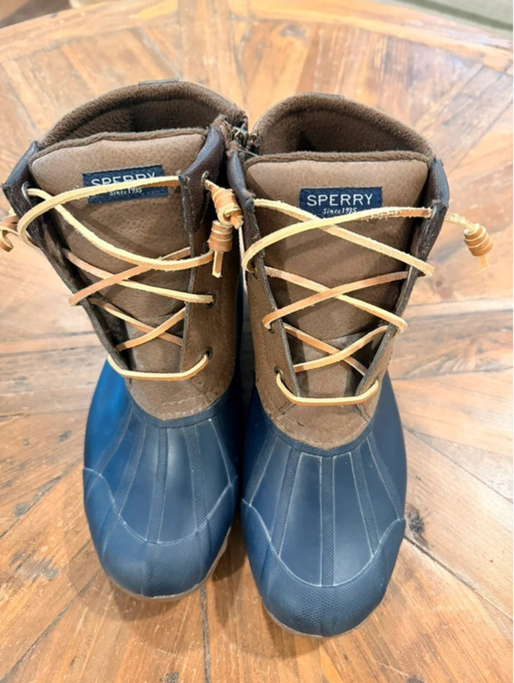 Sperry Saltwater Duck Boots Women 7M Brown Navy Waterproof STS84228